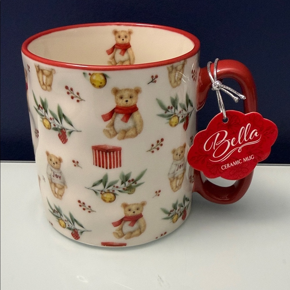 NWT Bella Christmas Teddy Bear Mug